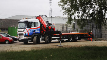 Heavy Lift Crane